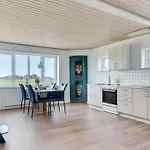 Iina - 13km From The Sea By Interhome 度假居