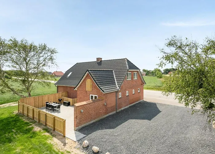 Iina - 13km From The Sea By Interhome